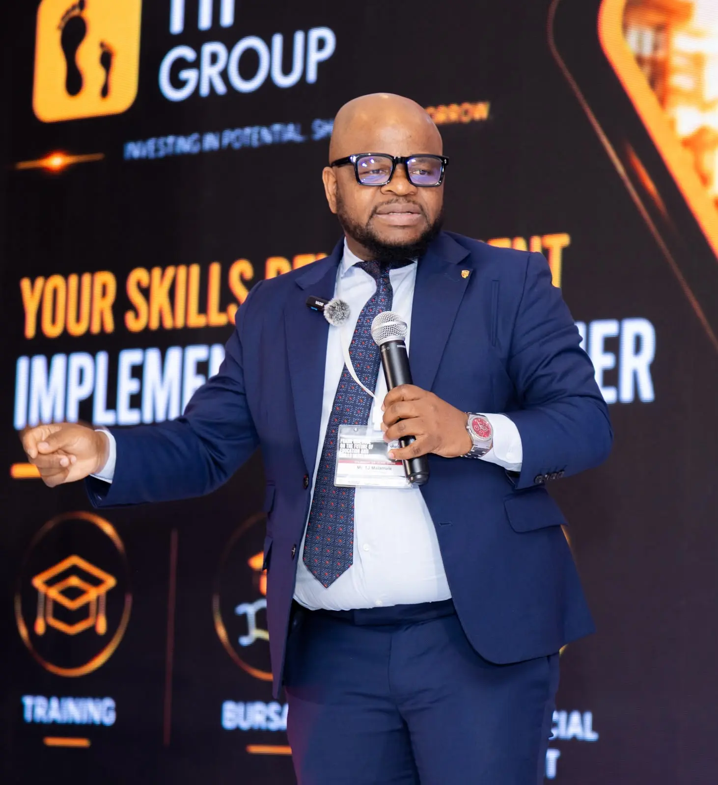Reconfiguring South Africa's Education System for Meaningful Participation in an AI-Driven World