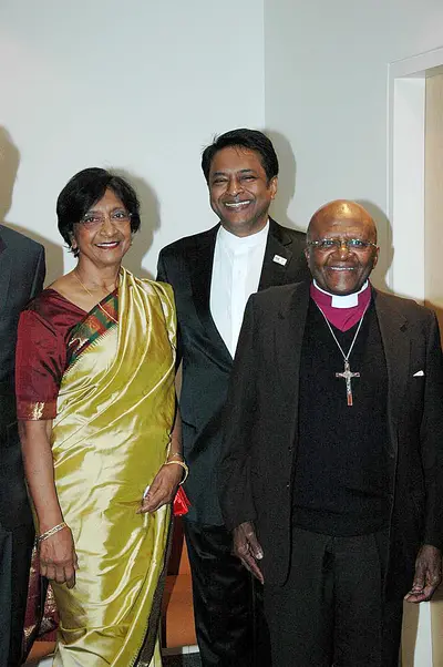 Nobel laureate outshines a day of intolerance