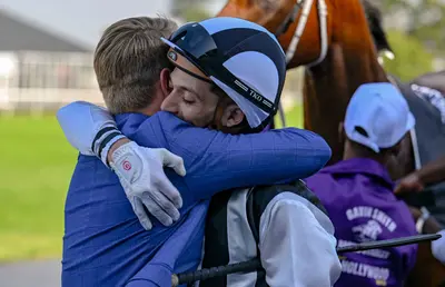 Smith dedicates stunning Cape victory to late father Gavin | The Herald
