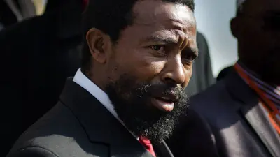 Flip-flopper? AbaThembu King Dalindyebo dons EFF regalia during Malema ...