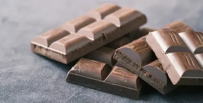 Global cocoa drops, shelf prices stick: Who's eating the difference?