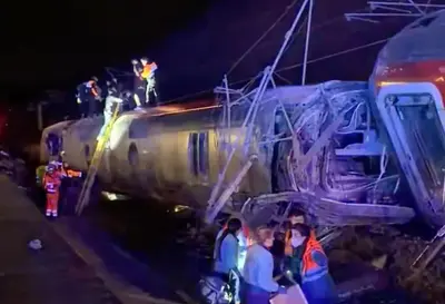 Horror crash: 21 killed, dozens injured as high-speed trains collide in ...